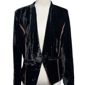 WYLDR NWT Black Crushed Velvet Blazer Jacket size Medium